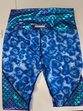 Load image into Gallery viewer, Small Mermaid Love Water Legging
