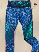 Load image into Gallery viewer, Small Mermaid Love Water Legging
