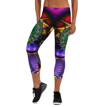 Load image into Gallery viewer, Spiral Shell Capri Leggings