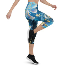 Load image into Gallery viewer, Beautiful Butterfly Capri Leggings
